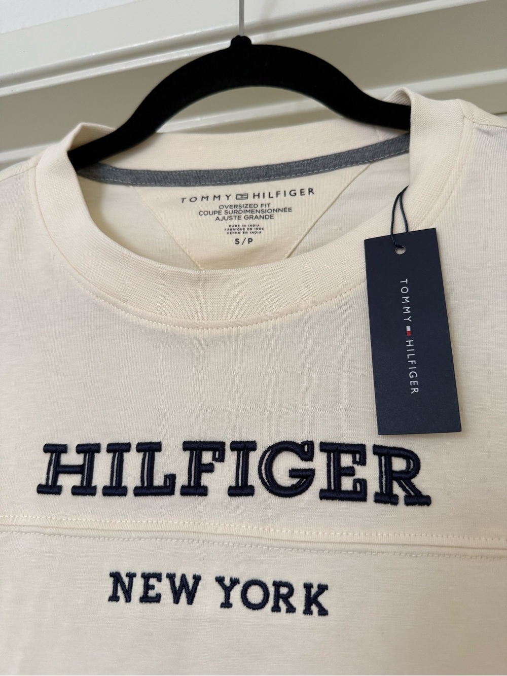 Tommy Hilfiger Cream 'Hilfiger New York' Oversized Short Sleeve Shirt - Picture 7 of 9